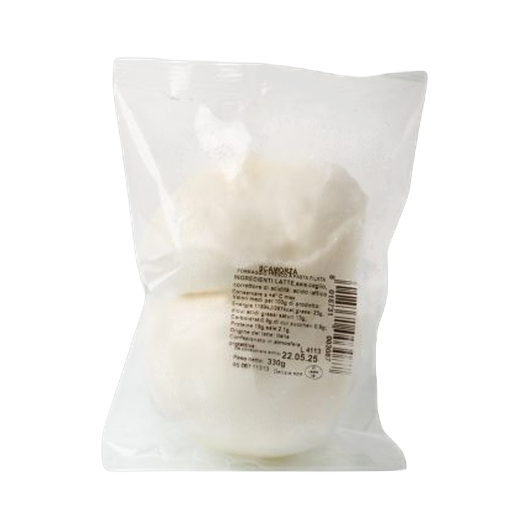 Scamorza Bianca 330 gr Deliziosa – Świeży miękki ser typu pasta filata 330 g bez tła