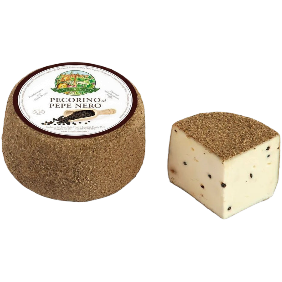 Pecorino fresco con pepe stag. 2 mesi reg. Toscana – Krótkodojrzewający ser z mleka owczego z pieprzem z regionu Toskania bez tła