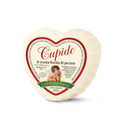Pecorino Cupido – włoski ser owczy, krótko dojrzewający, w kształcie serca 400–500 g